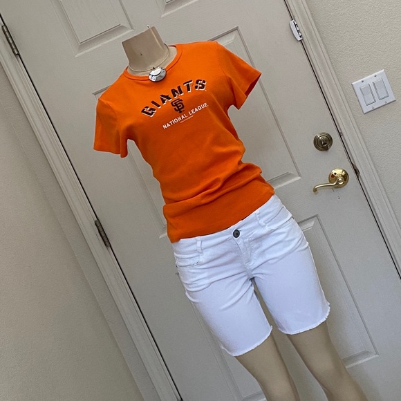 “MLB” 🧡 SUPER CUTE 🖤S.F. GIANTS SHIRT SLEEVE TEE - Picture 5 of 16